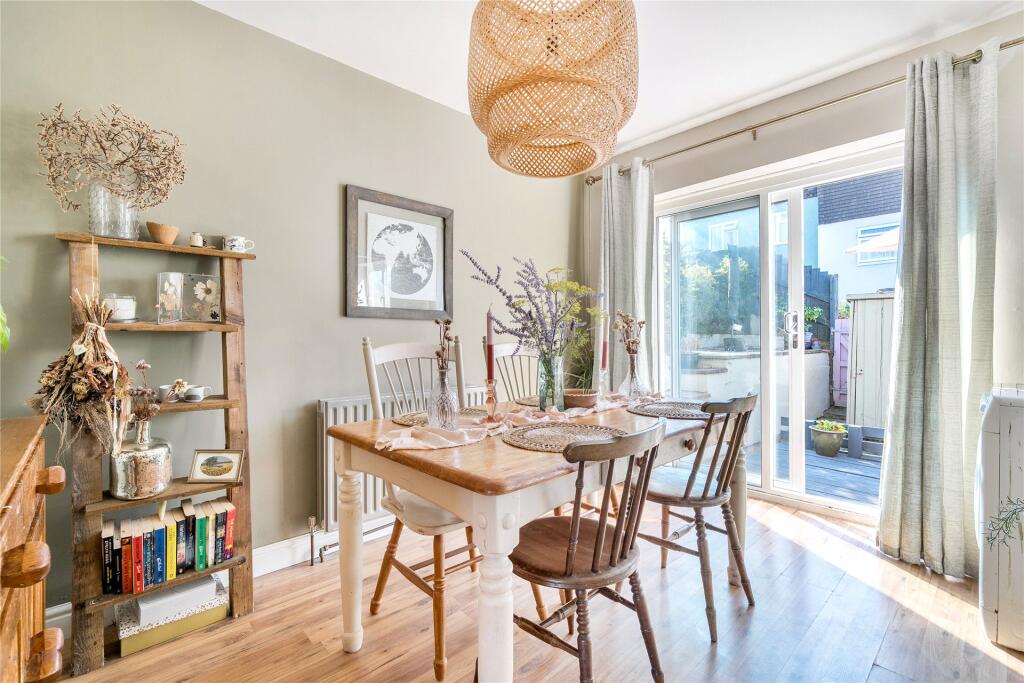 House in Teignbridge, Teignmouth - View 3