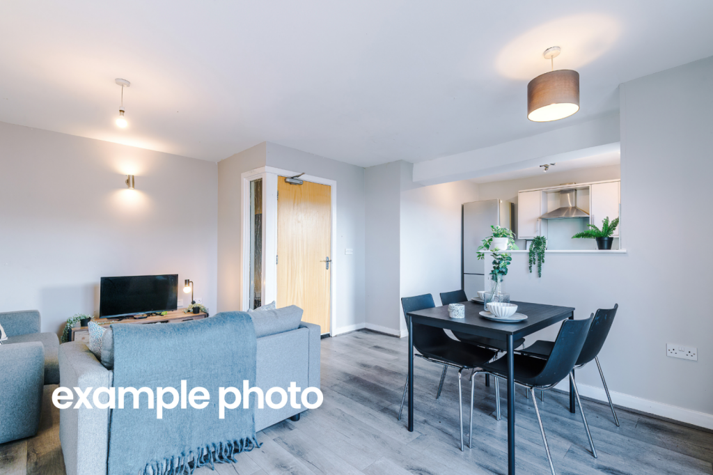 Apartment in Manchester, Fallowfield - View 5