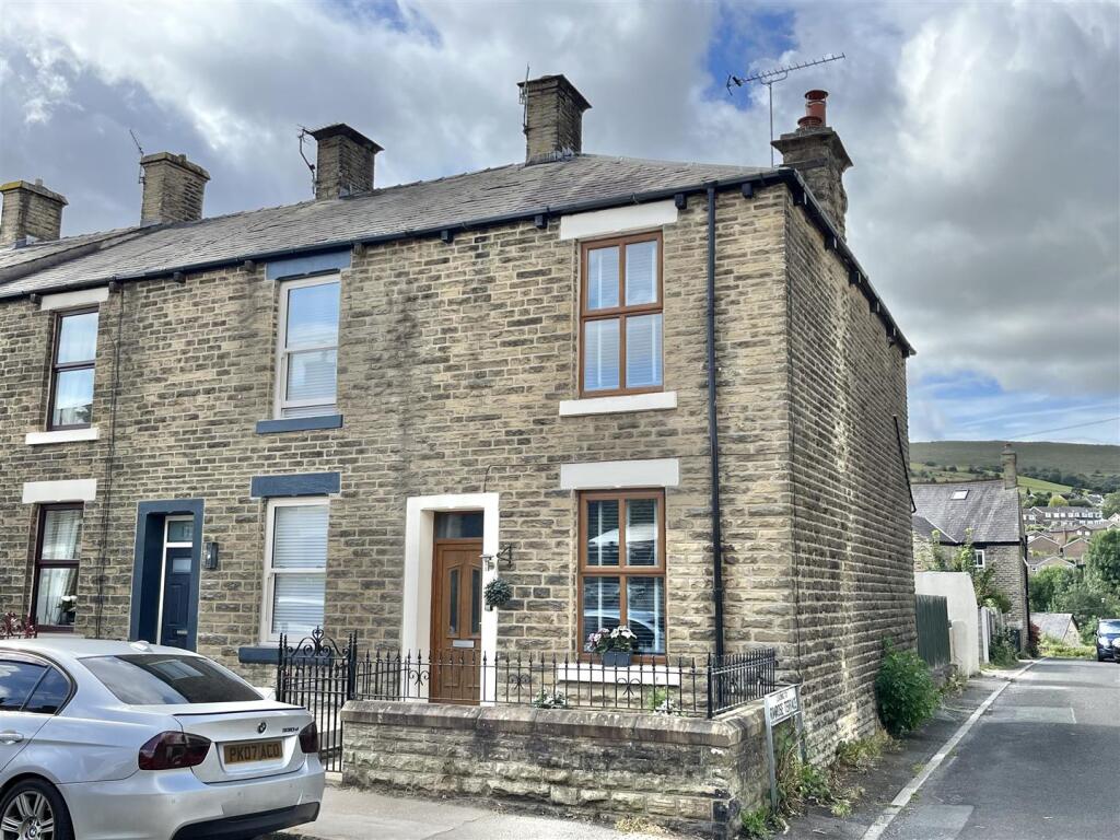Main image of property: Pikes Lane, Glossop