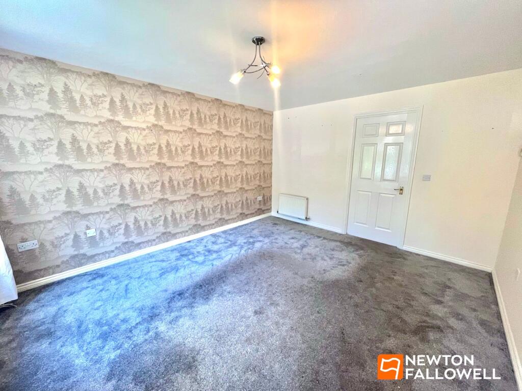 House in Nottingham - View 5
