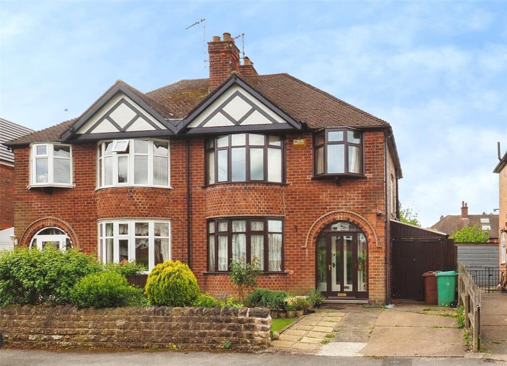 Main image of property: Russell Avenue, Wollaton, Nottingham, NG8