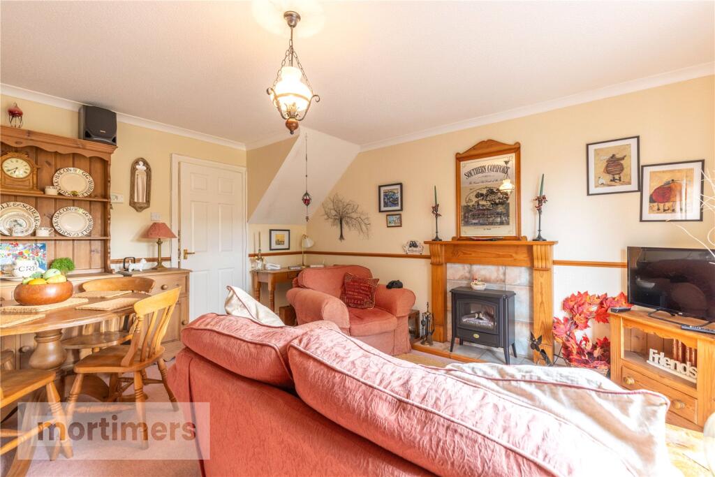 Kiln Close, Clitheroe, Lancashire, BB7 photo 3