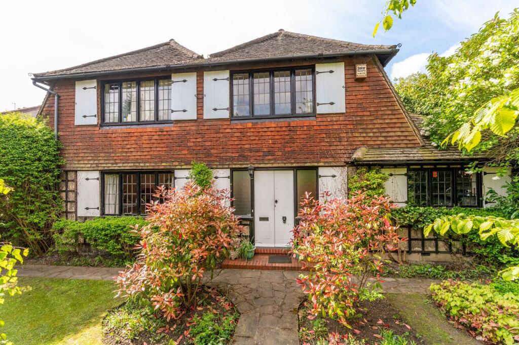 4-bed detached on Thetford Road, New Malden, KT3, £1,500,000