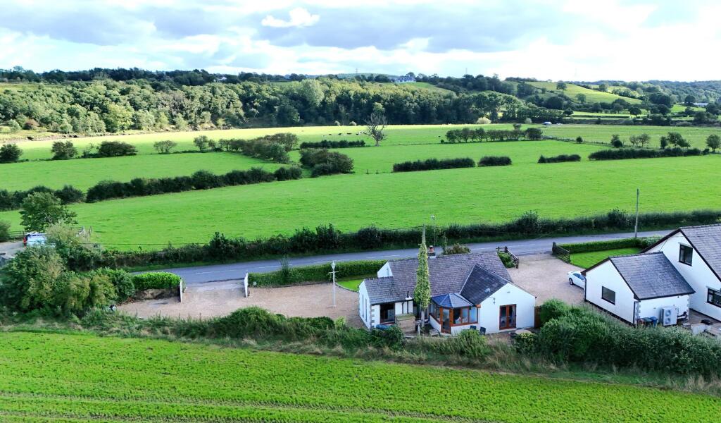 House in Preston - View 4