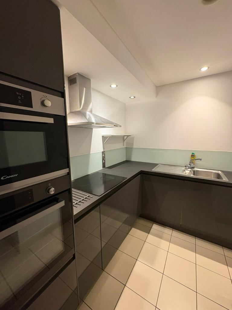 Apartment in Manchester - More