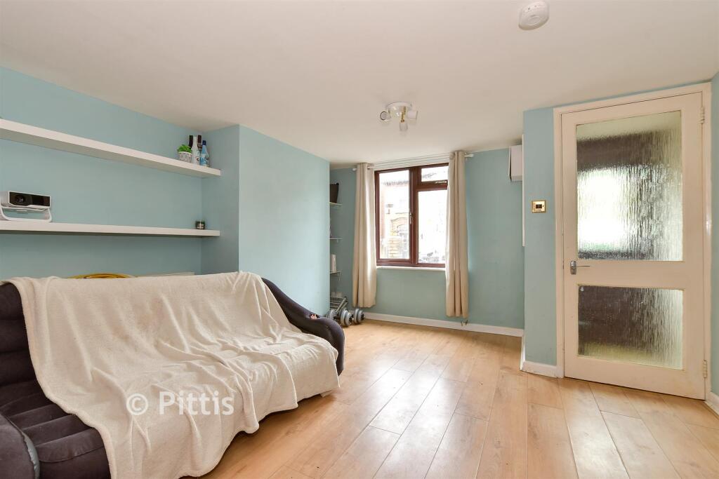 House in Newport, Nodehill - View 4