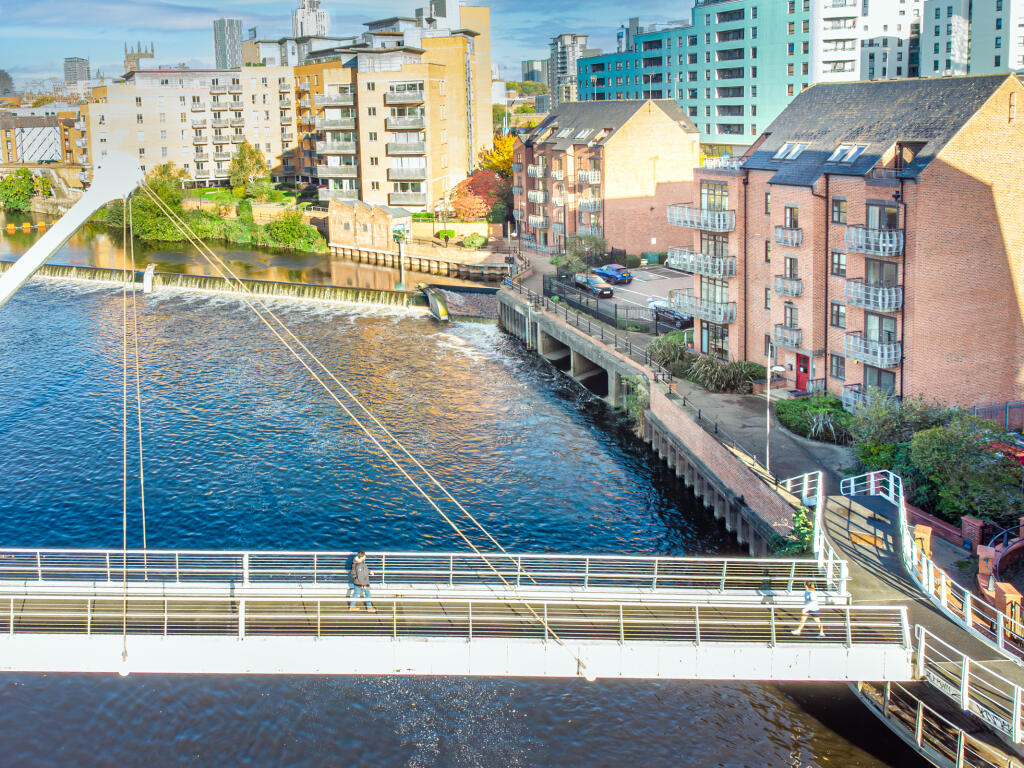 Main image of property: Turlow Court, Leeds, LS9