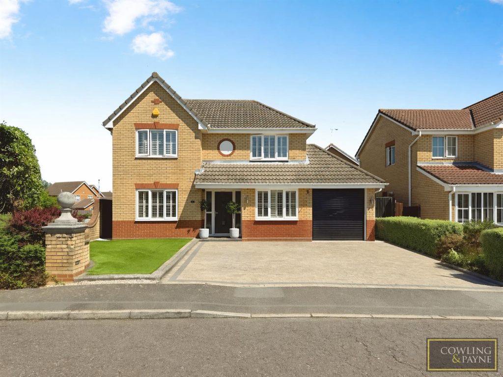 Main image of property: Iona Way, Wickford