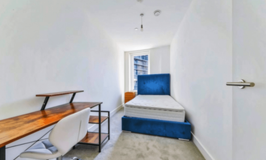 Apartment in London - More