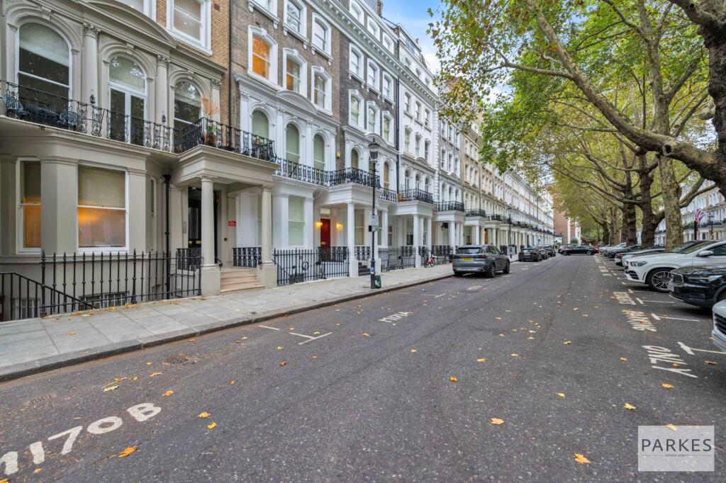 Main image of property: Beaufort Gardens, London, SW3