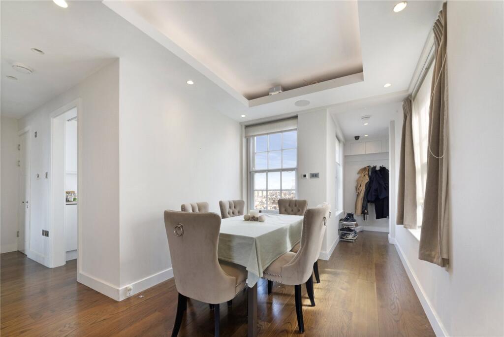 Apartment in London - More