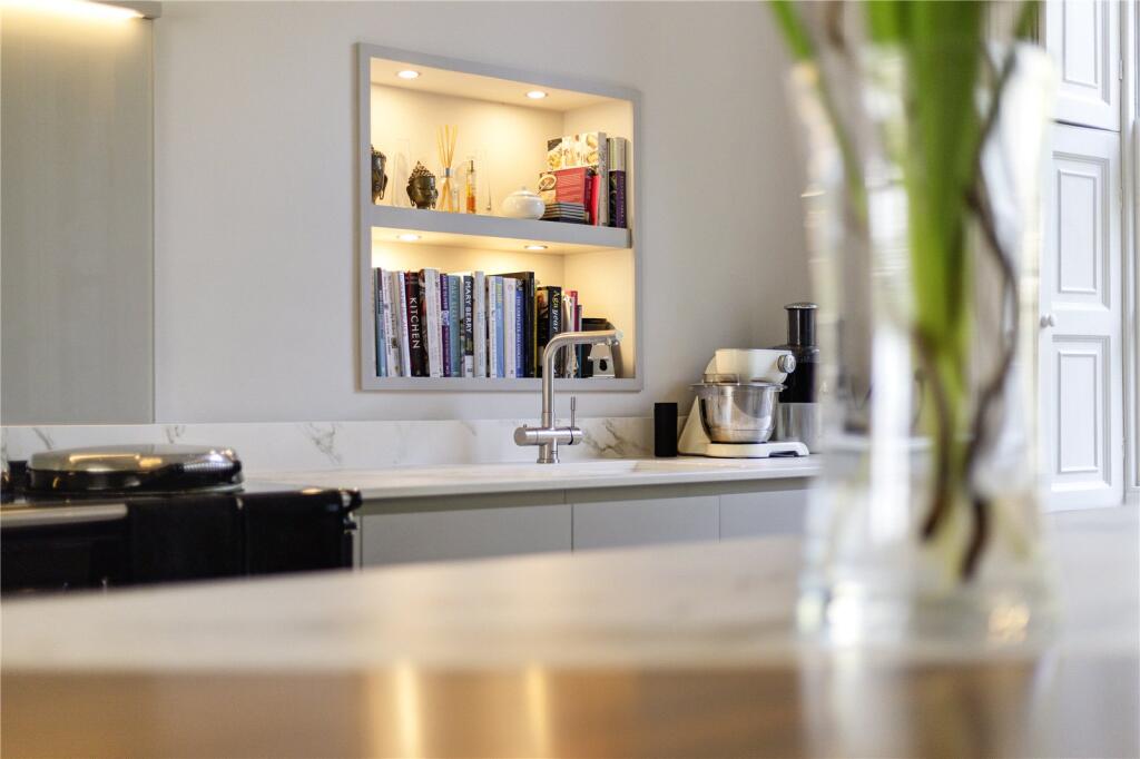 Lansdown Crescent, Bath, Somerset, BA1 photo 5