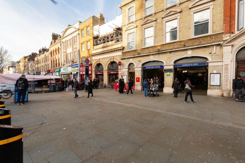 303A Whitechapel Road 21.jpg
