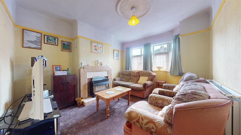 House in St Helens, Liverpool City Region - View 5