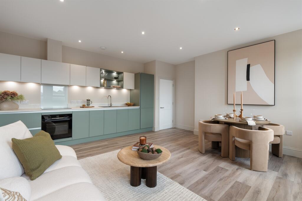 Main image of property: Upper Market Street, Eastleigh