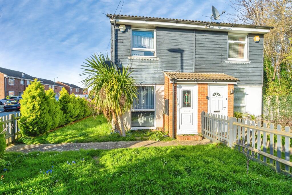 Main image of property: Stoneage Close, Bognor Regis