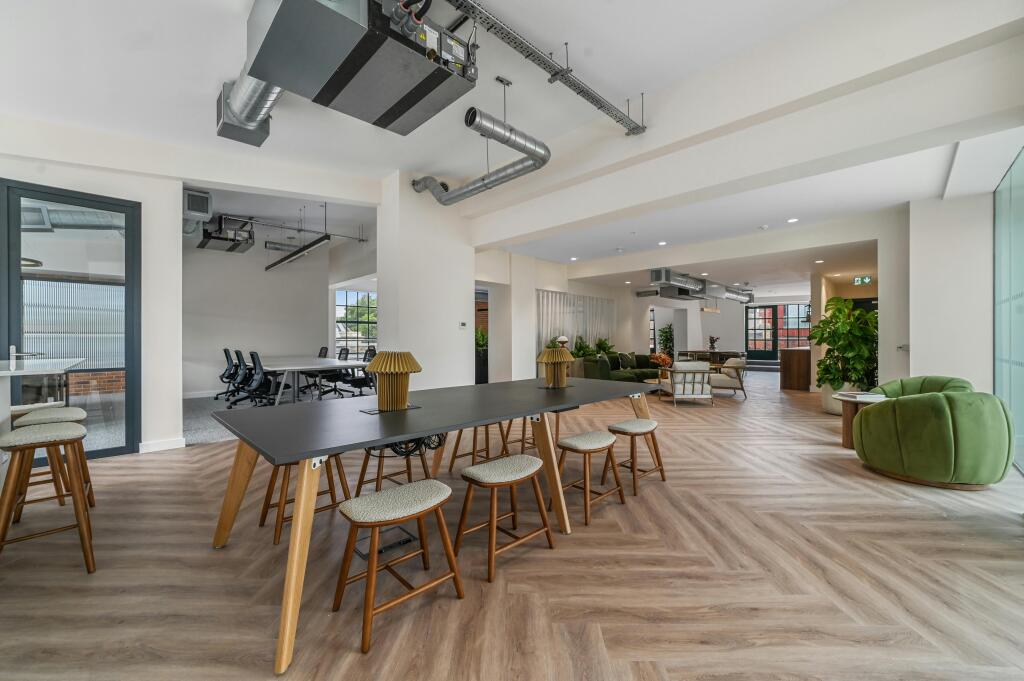 MD-BC-141-143ShoreditchHighStreet-27.JPG