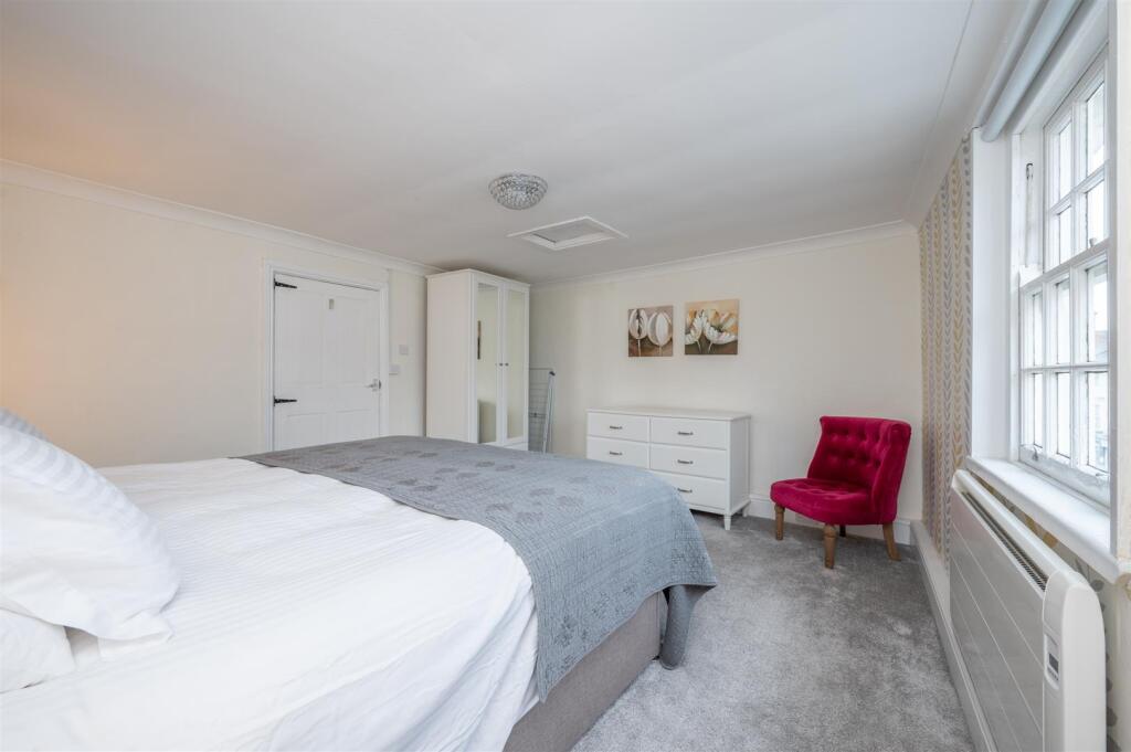 Apartment in Birmingham - View 5
