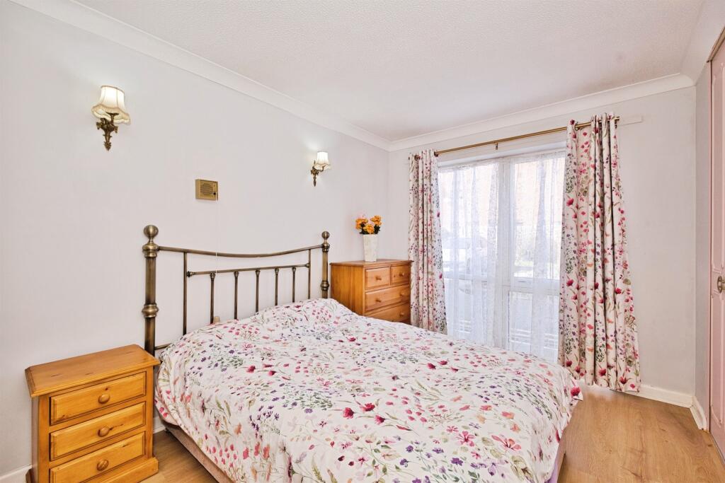 Additional image 7 of Hendford, YEOVIL