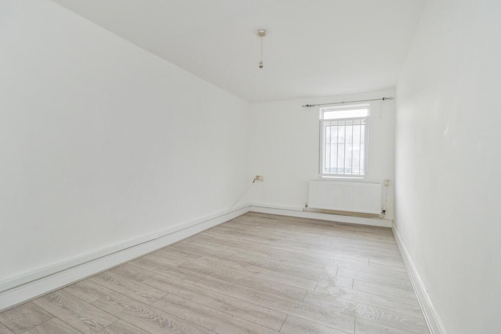 Main image of property: Lakedale Road London SE18