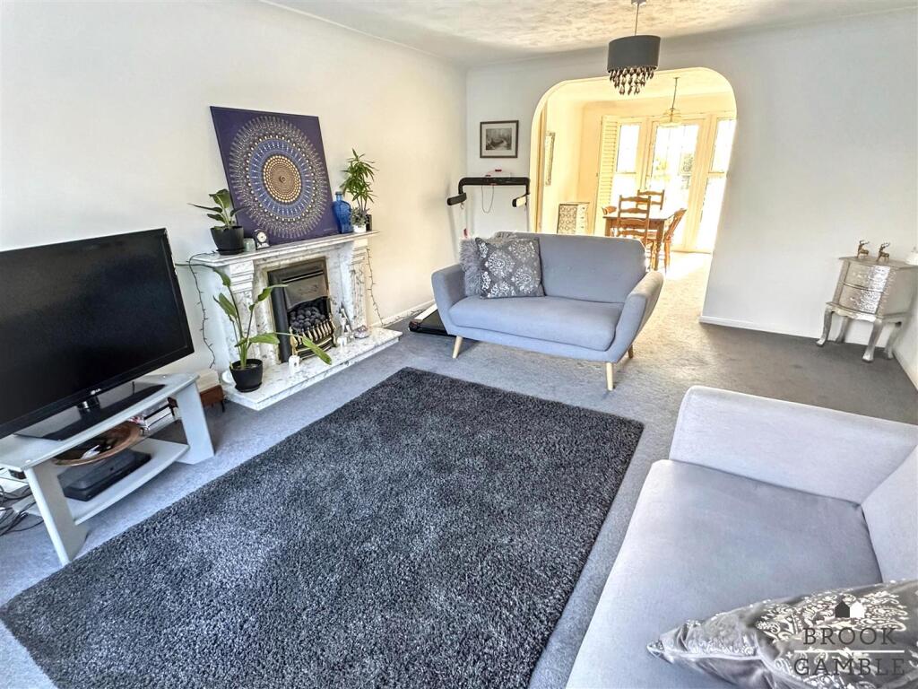 House in Eastbourne, East Sussex - View 6