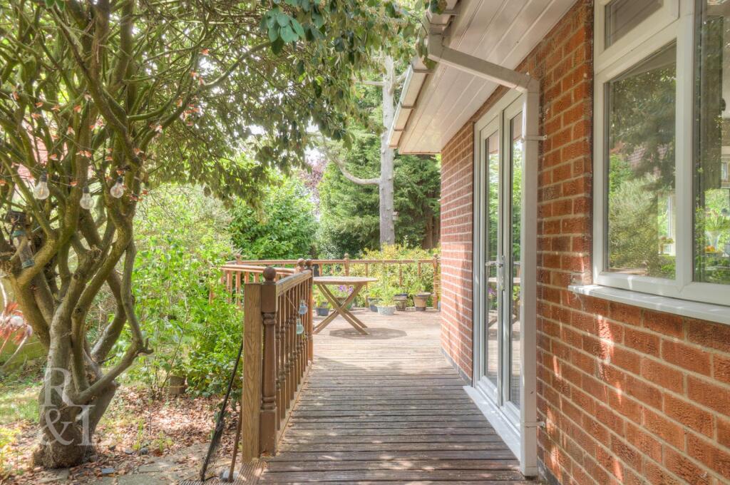 House in Rushcliffe, Keyworth - View 3