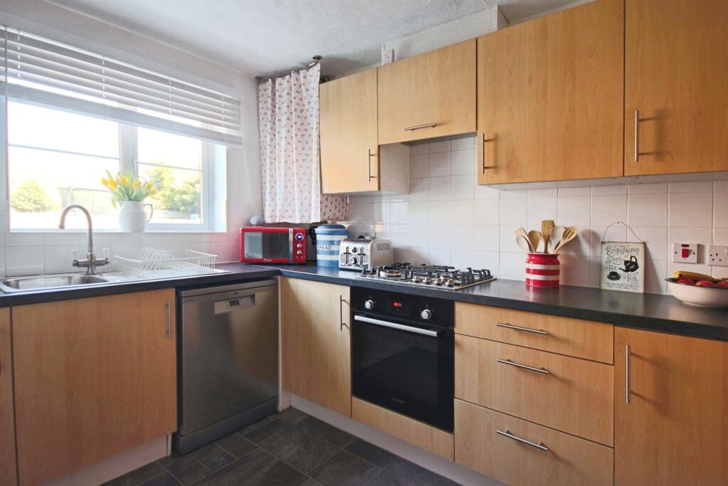 House in Warwick - View 3