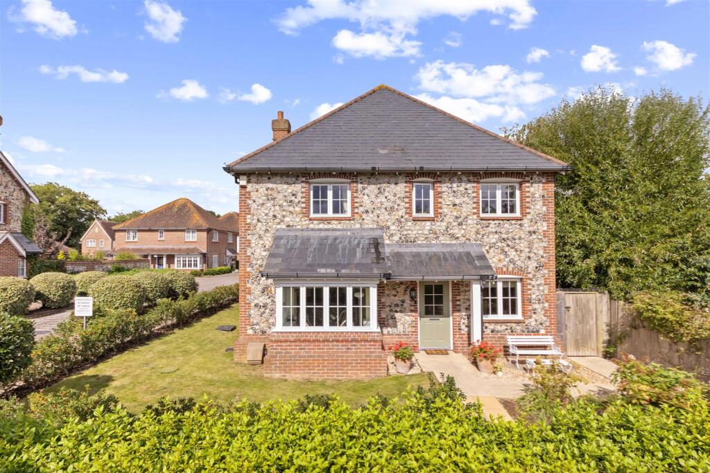 Main image of property: Wealden Drive, Westhampnett, Chichester