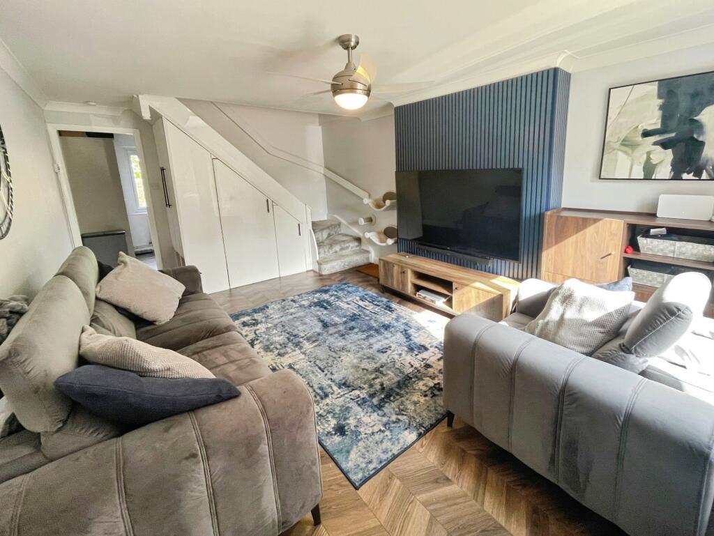 Heathfield, Basingstoke, RG22 photo 4