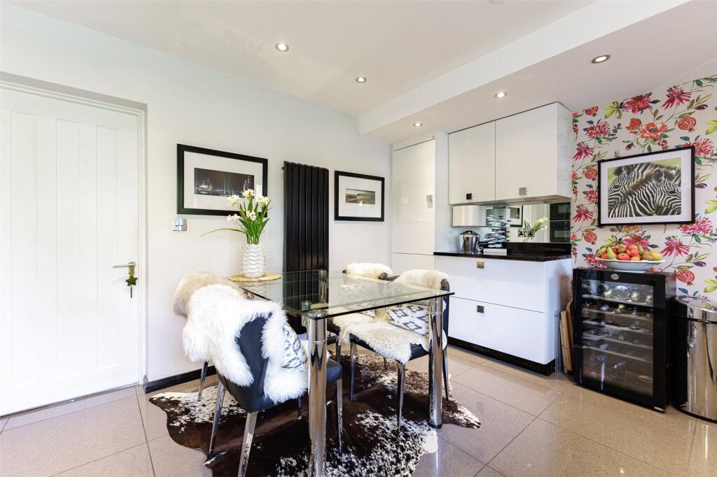 House in Cardiff, Lakeside, Cyncoed - View 5
