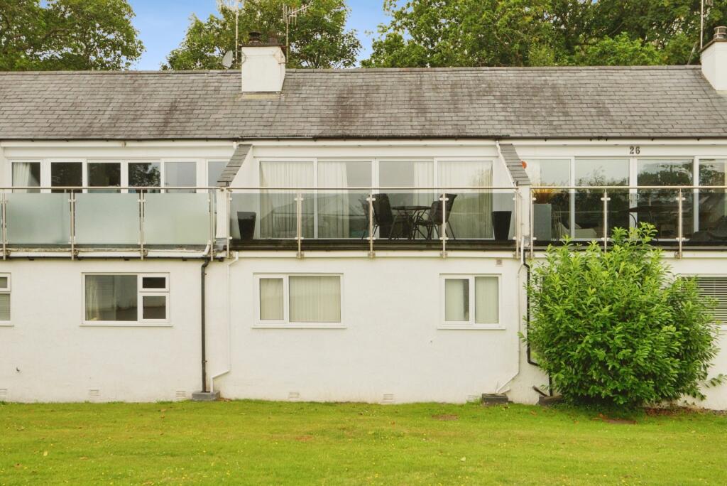 Main image of property: Glyn Y Mor, Llanbedrog, Gwynedd, LL53