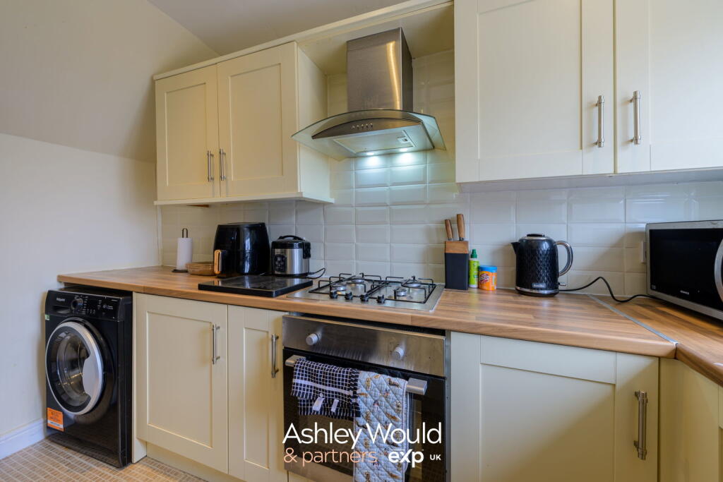 House in Birmingham - View 5