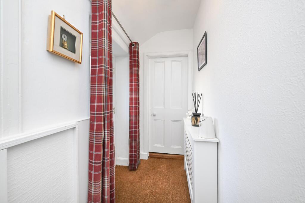 House in Edinburgh - View 5