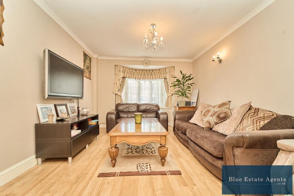 House in London - View 5
