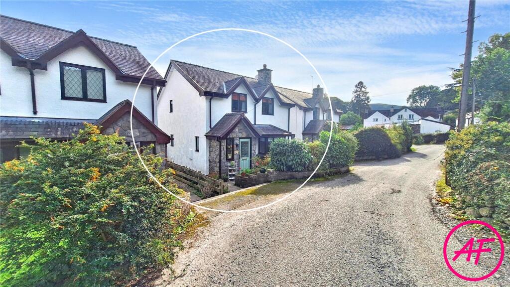 3-bed detached on Hen Berllan, Ty Gwyn Lane, Rowen, LL32, £329,950