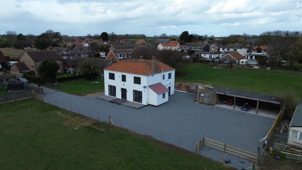 Main image of property: Humber Lane, Welwick, Hull