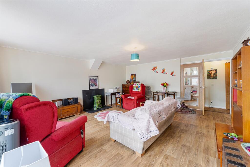 House in Weston-super-Mare, North Somerset - View 3