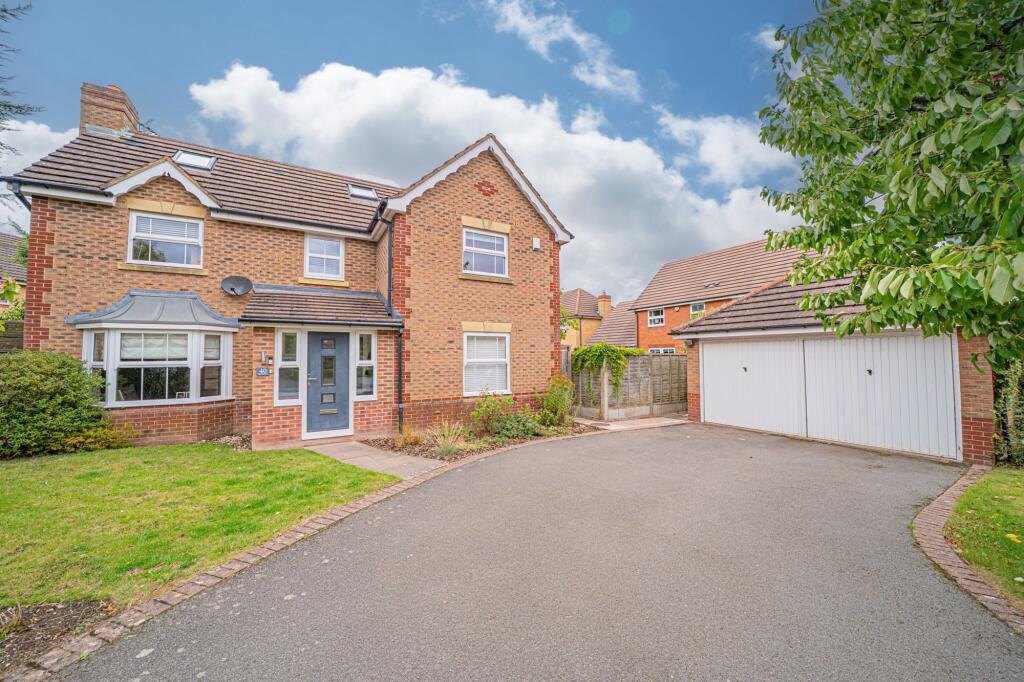 Main image of property: Lapwing Drive, Hampton-In-Arden, B92