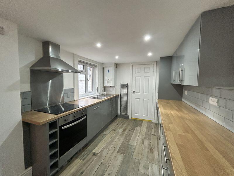 House in Llandudno, Colwyn Bay - View 4