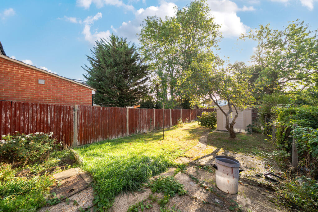 House in Sidcup, Halfway Street, Longlands - View 4