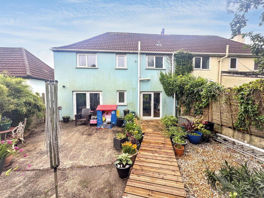 3-bed semi-detached on Falmouth, £320,000
