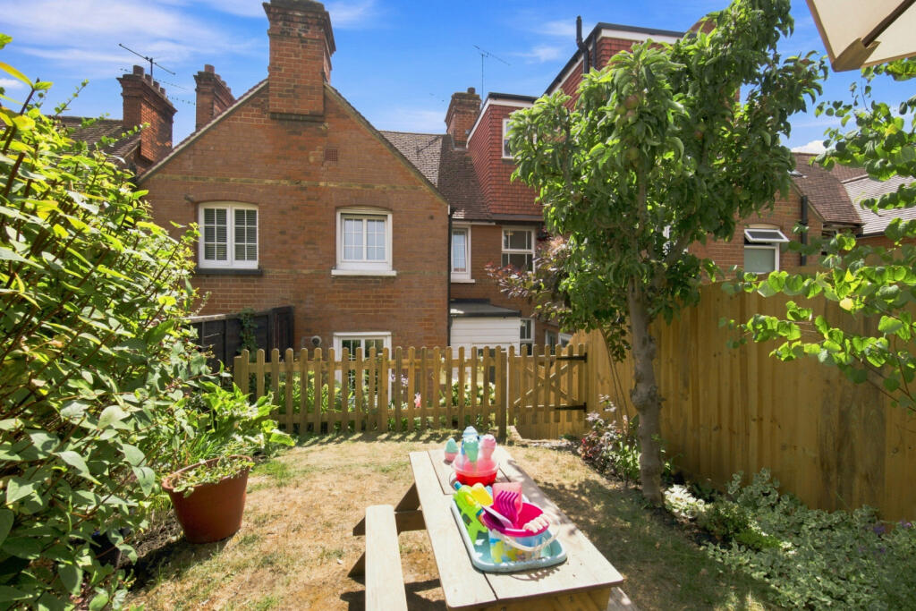 Sunnyside, Stansted, Essex, CM24 photo 2