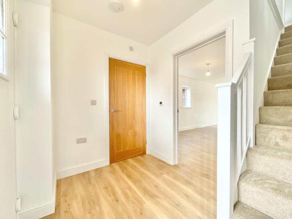 House in Stoke-on-Trent - View 5