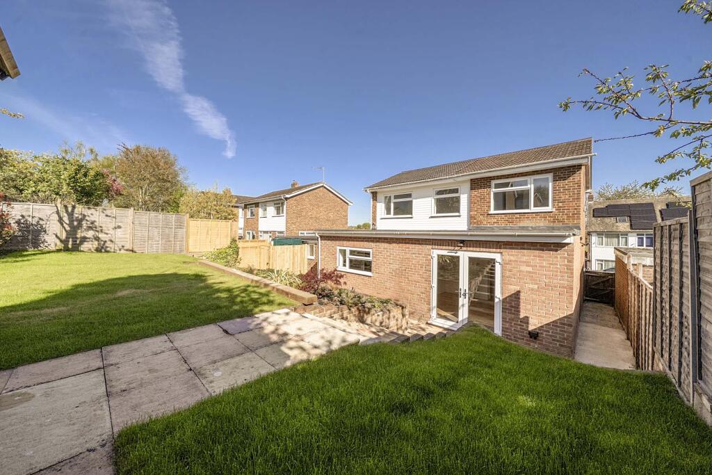 54 Burrell Road, Compton photo 5