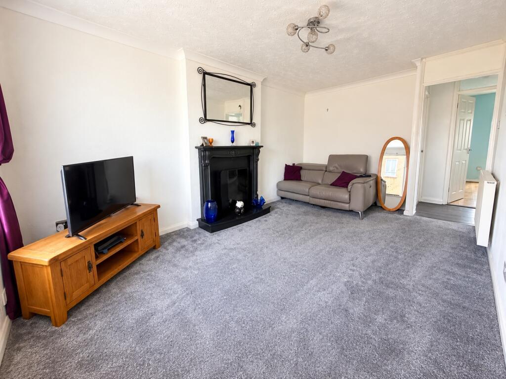 Canterbury Close, Weston-super-Mare, Somerset, BS22 photo 2