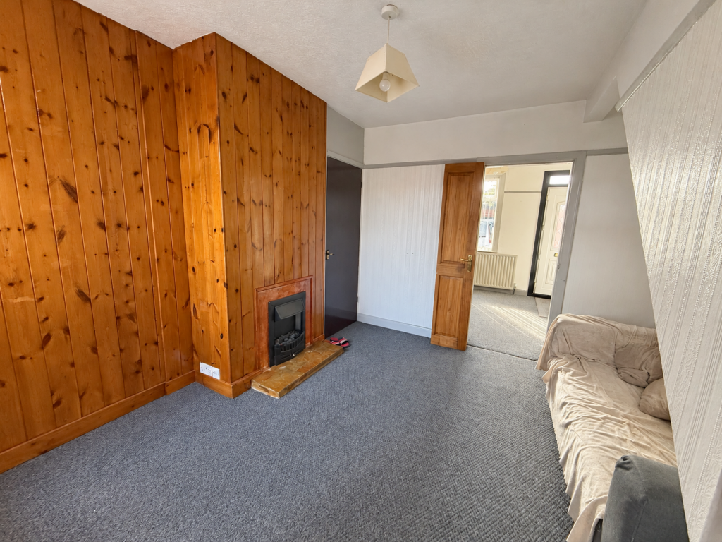 House in Derby - View 5