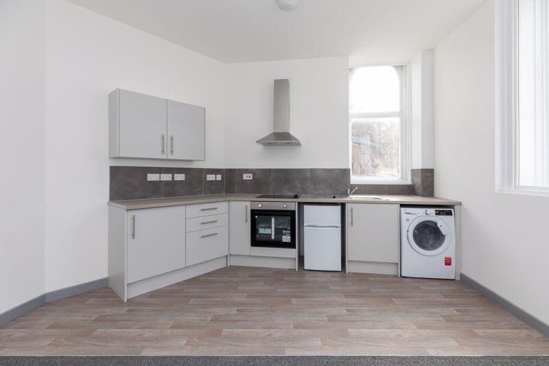 Apartment in Wigan, Scholes Village, Wallgate - View 2