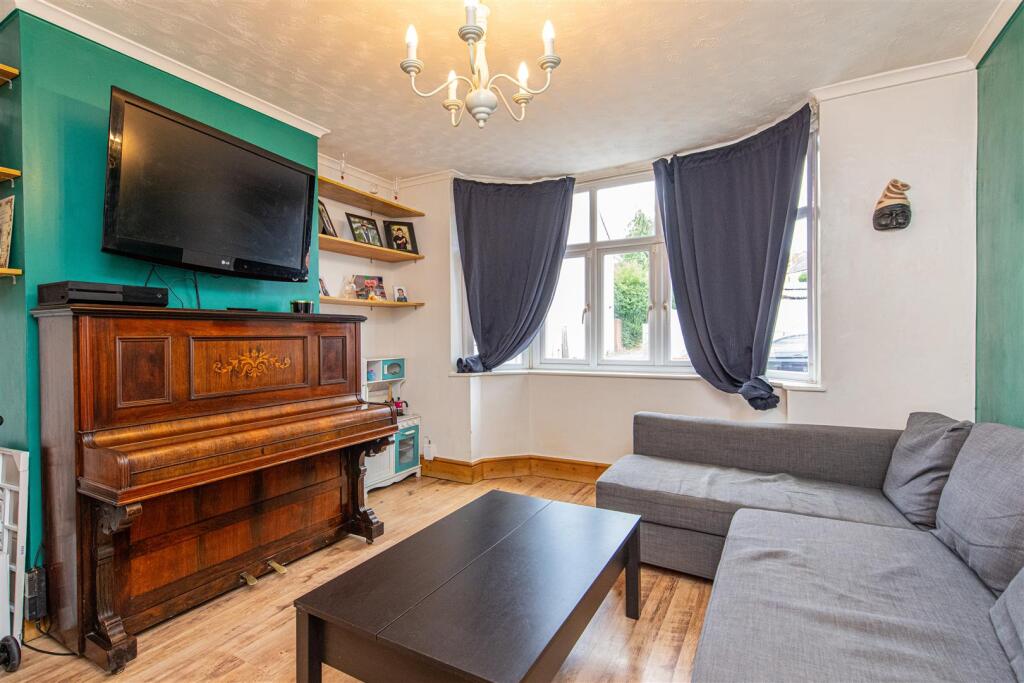 House in Northampton, Kingsthorpe Hollow - View 5