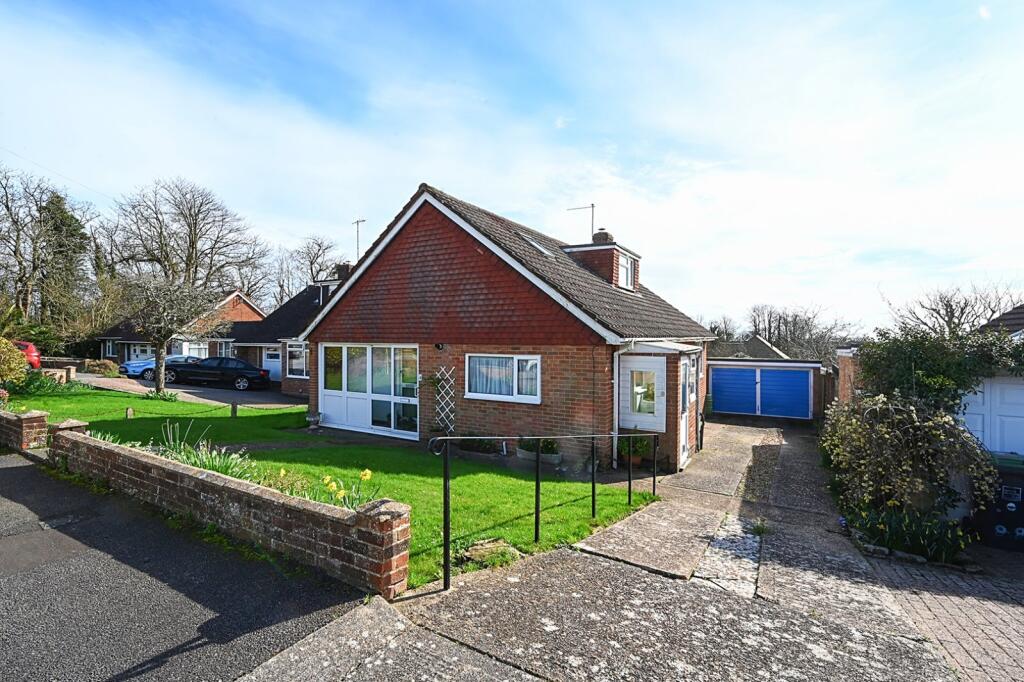 Main image of property: Swanbourne Close, Lancing, West Sussex, BN15