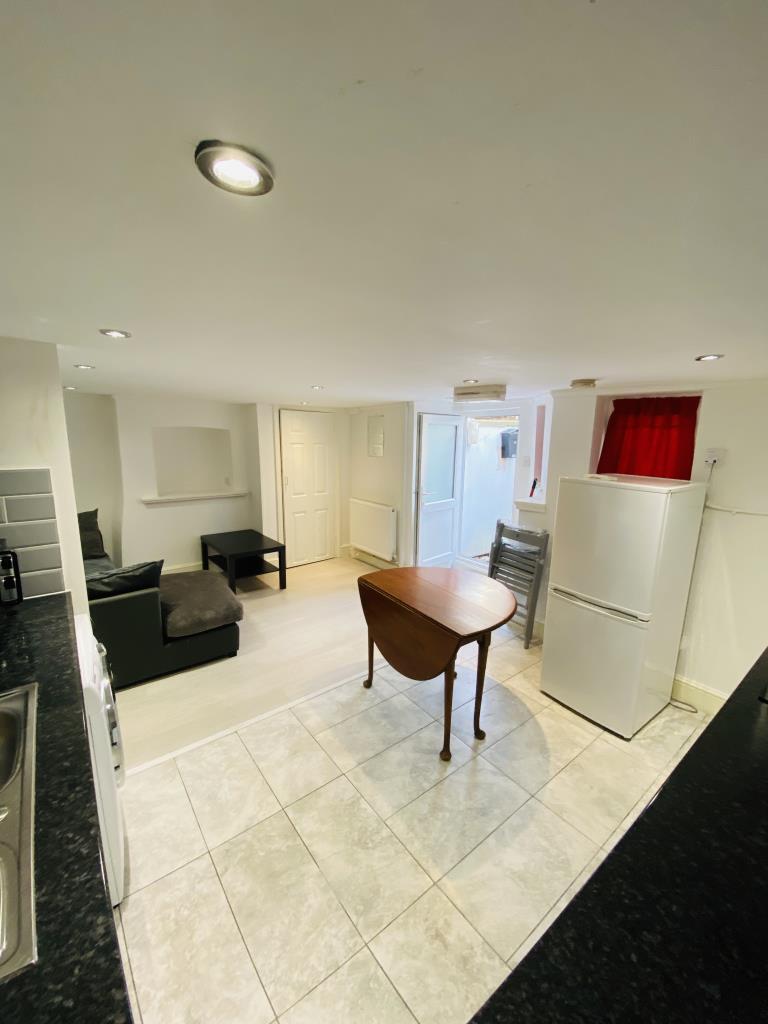 Main image of property: James Street, East Oxford, OX4